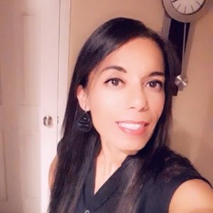 Meet your Posher, Veronica